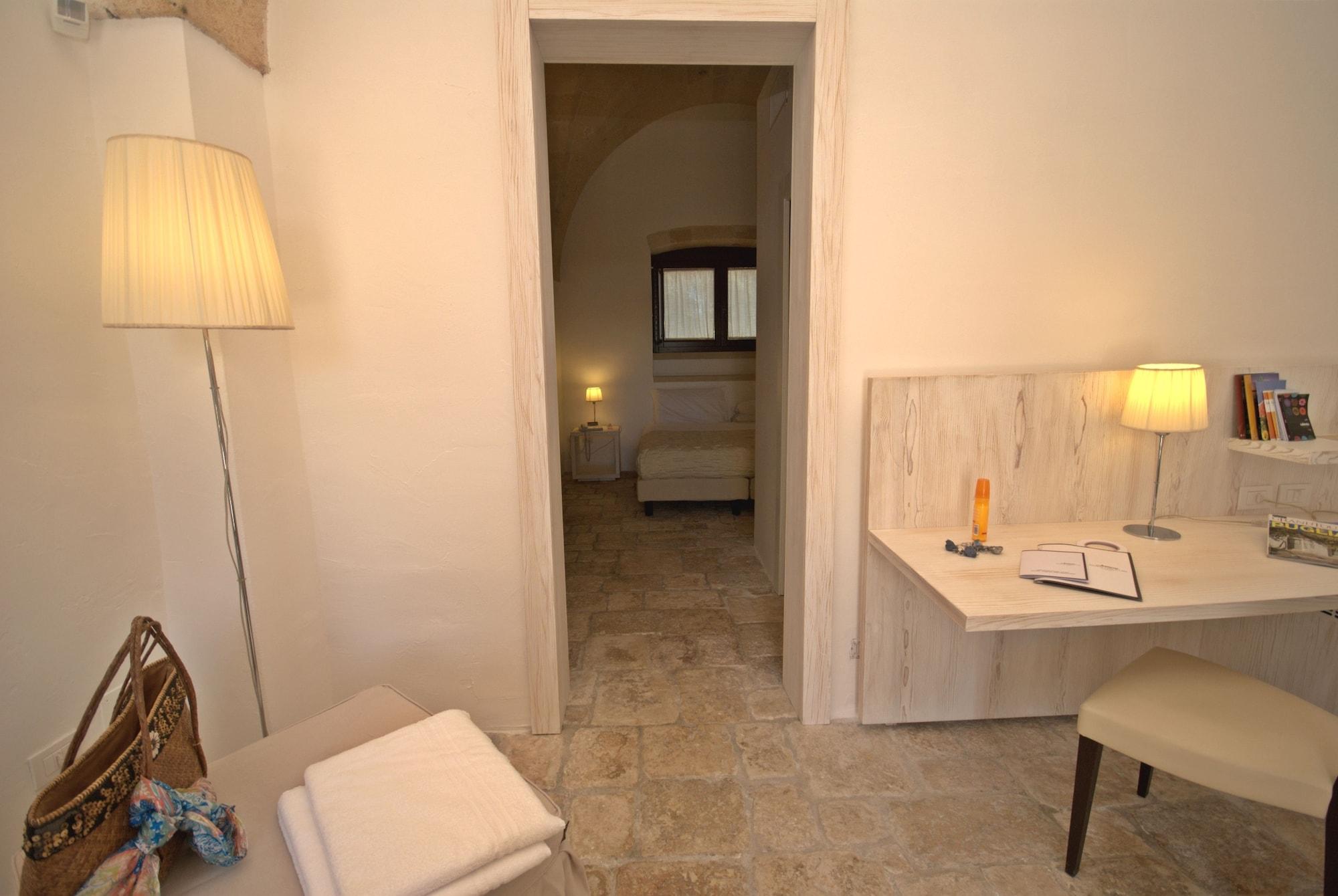 Masseria Corda Di Lana Hotel & Resort Torre Lapillo Buitenkant foto