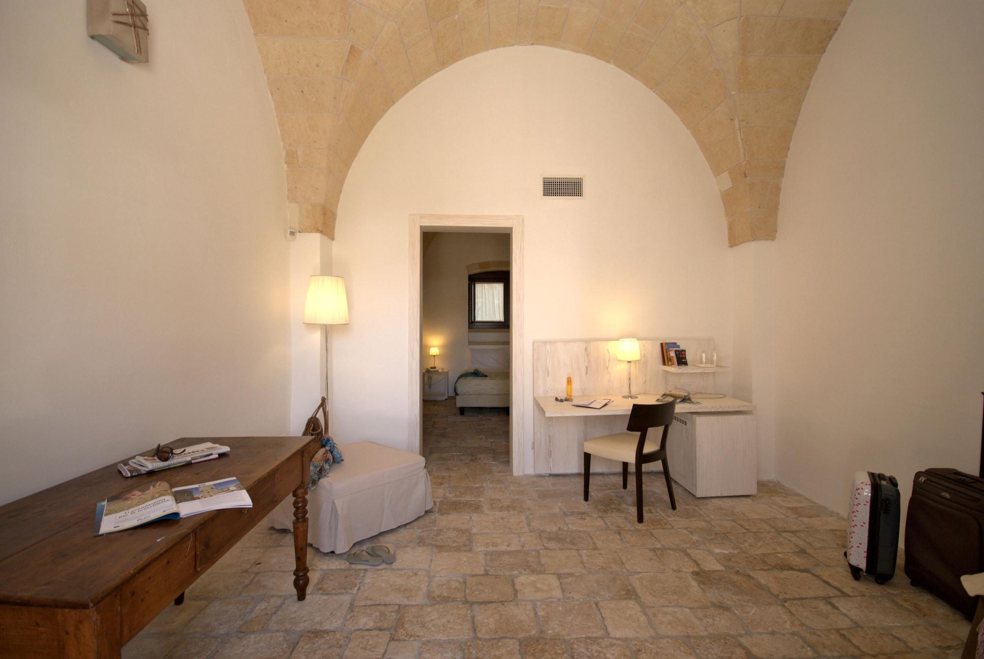 Masseria Corda Di Lana Hotel & Resort Torre Lapillo Buitenkant foto