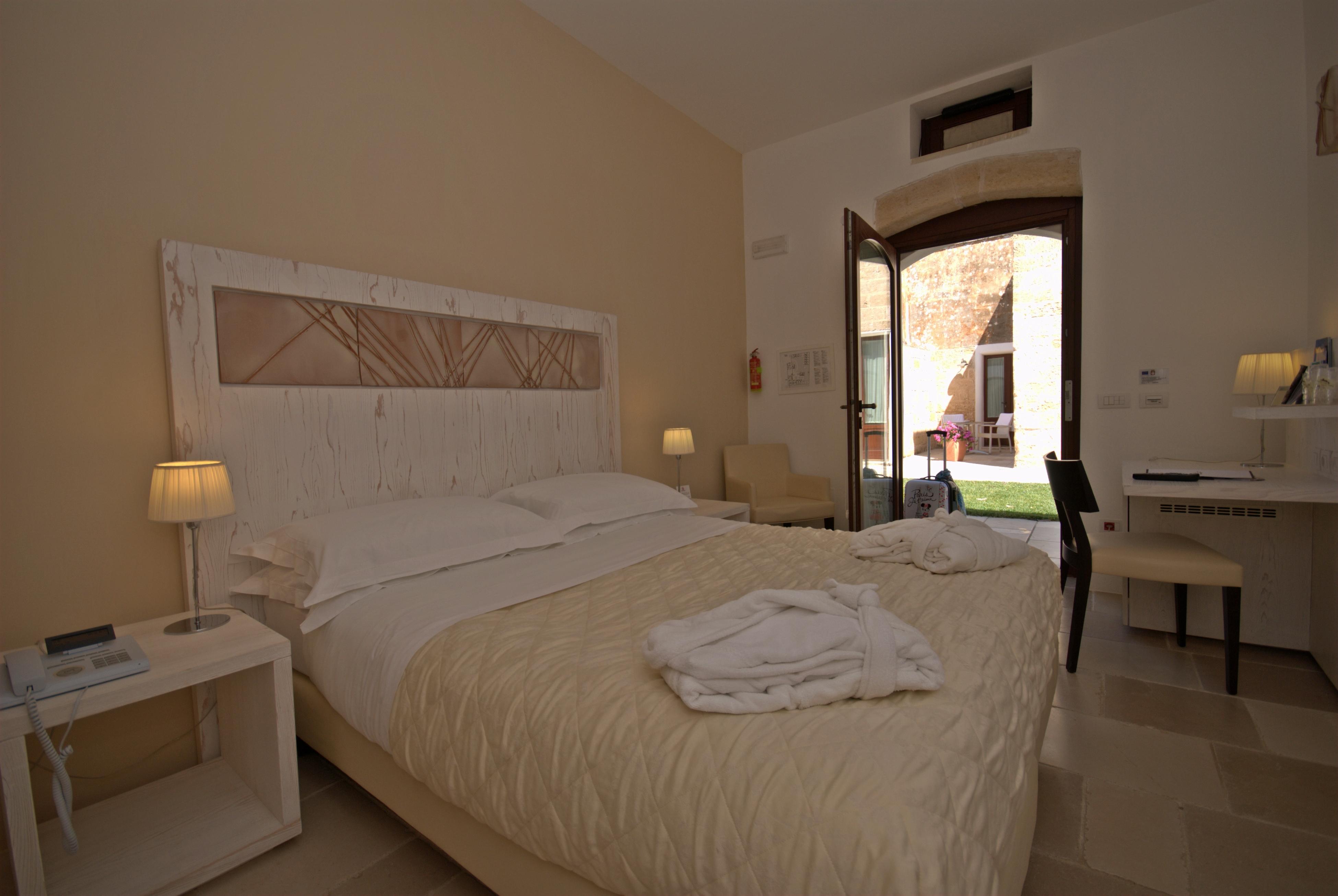 Masseria Corda Di Lana Hotel & Resort Torre Lapillo Buitenkant foto