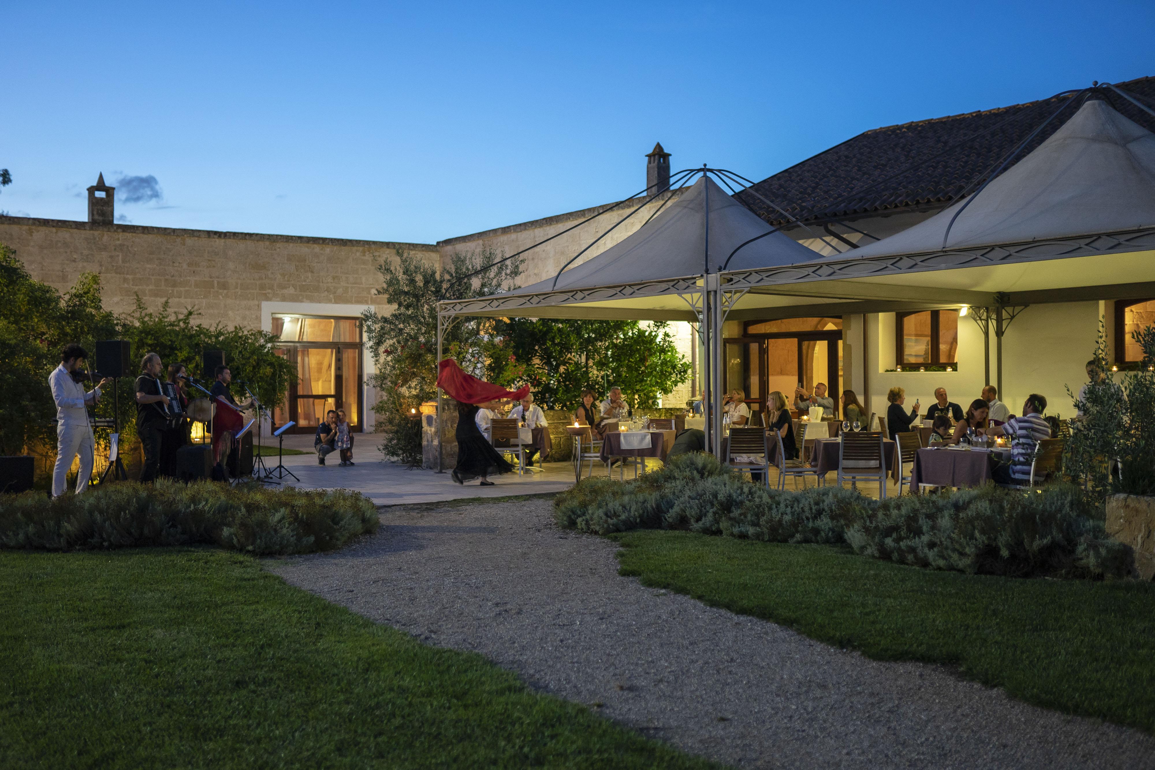 Masseria Corda Di Lana Hotel & Resort Torre Lapillo Buitenkant foto
