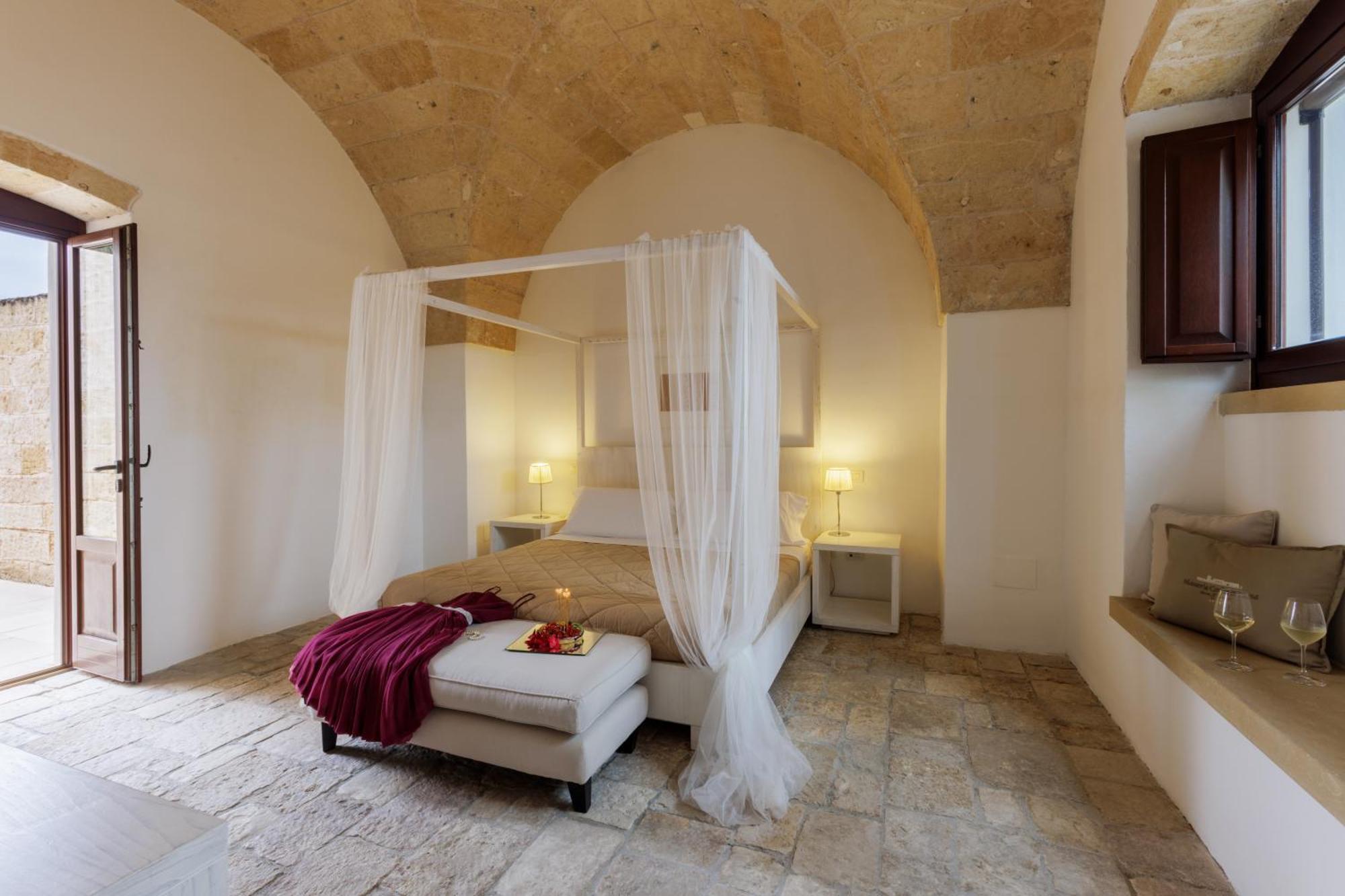 Masseria Corda Di Lana Hotel & Resort Torre Lapillo Buitenkant foto