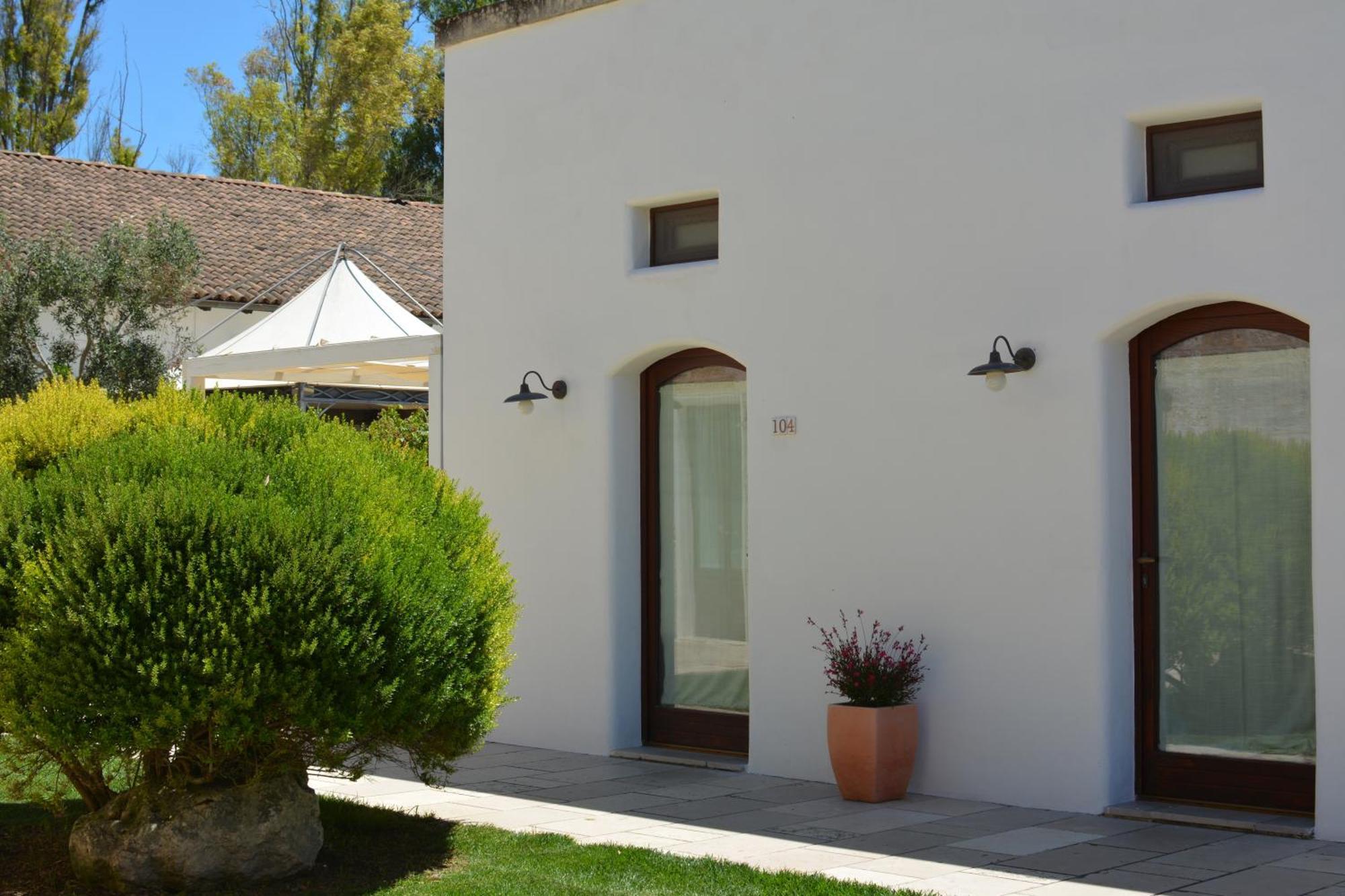 Masseria Corda Di Lana Hotel & Resort Torre Lapillo Buitenkant foto